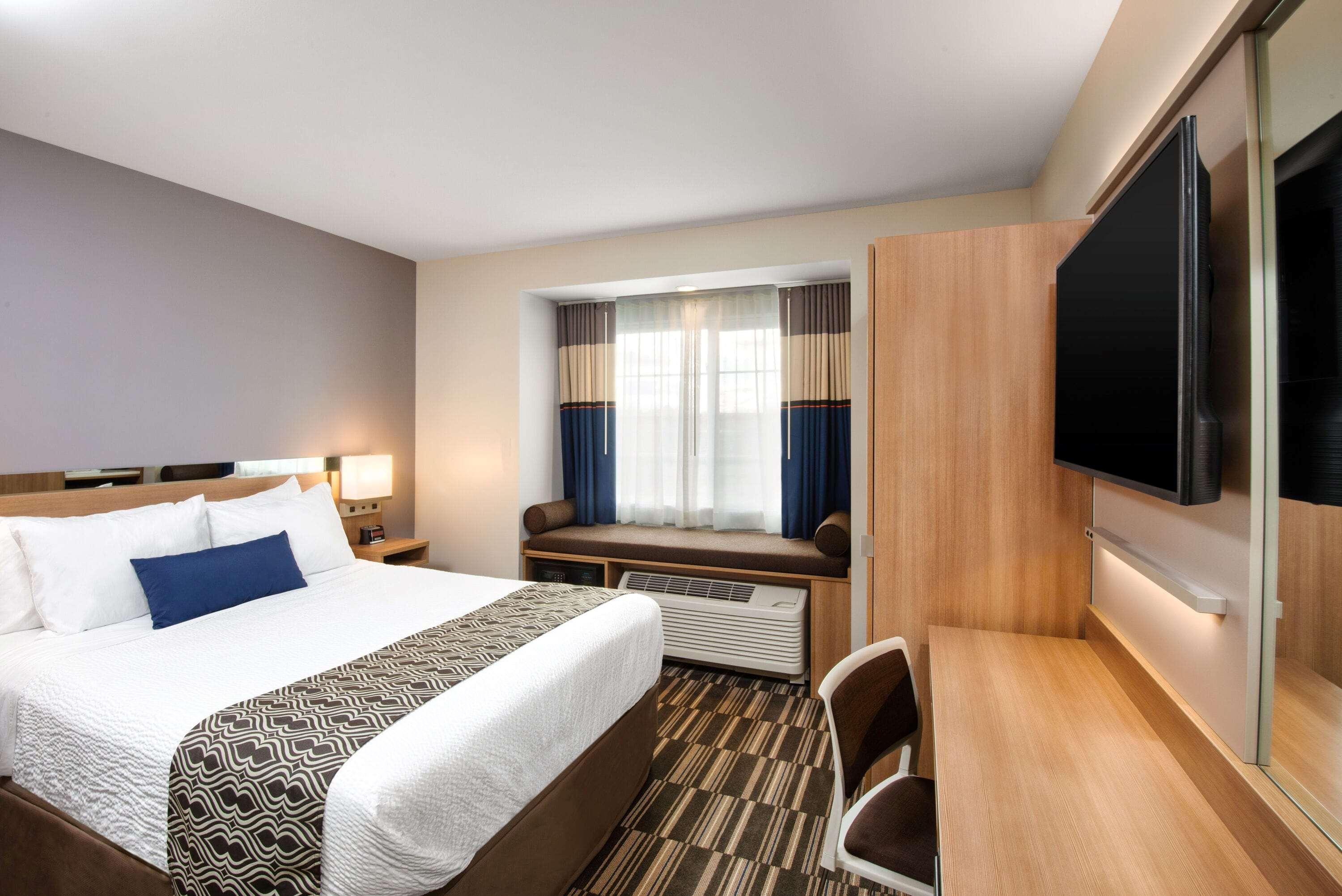 Microtel Inn & Suites By Wyndham Farmington Extérieur photo