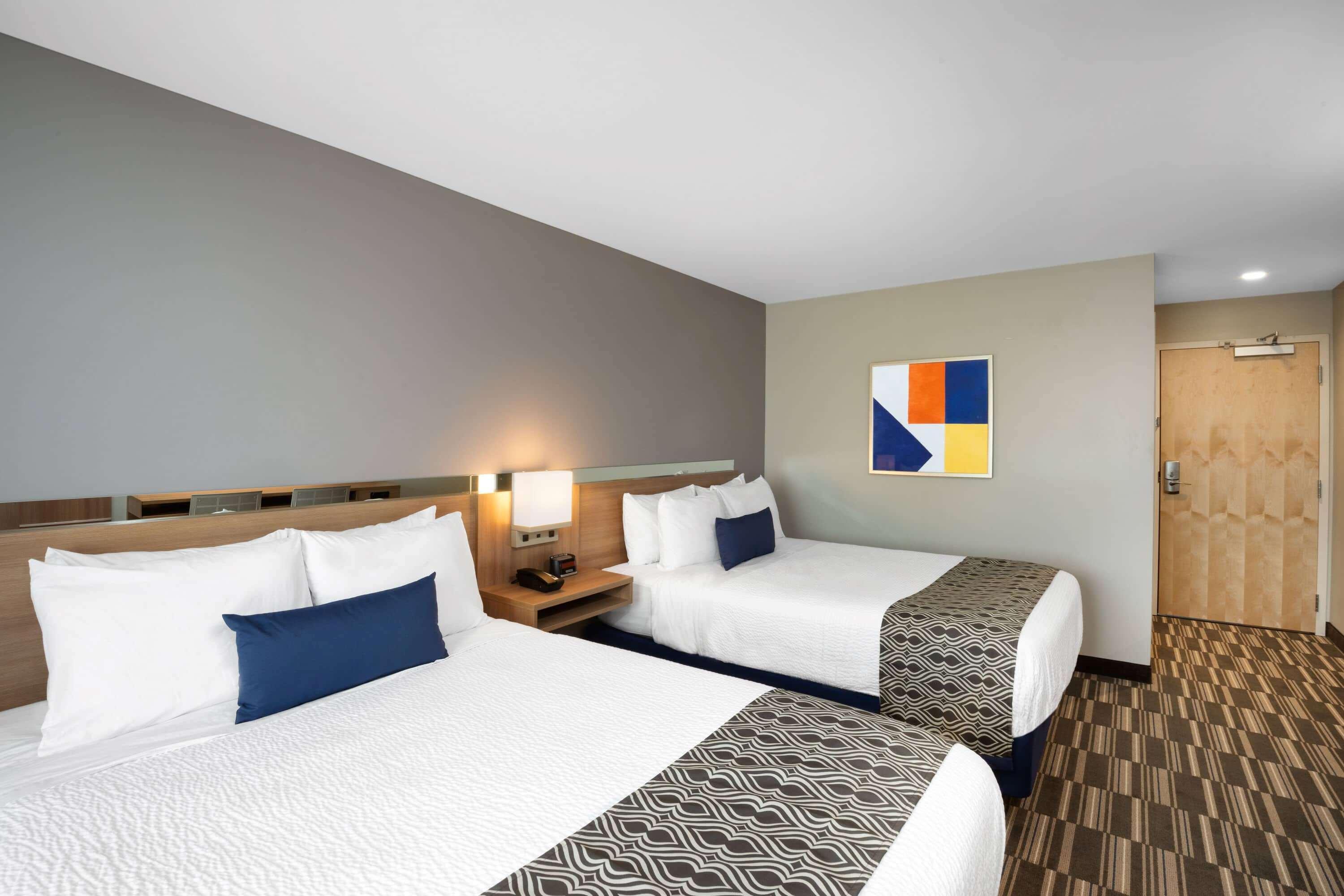 Microtel Inn & Suites By Wyndham Farmington Extérieur photo